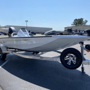 2024 Xpress H17C CRAPPIE w/ Yamaha 90